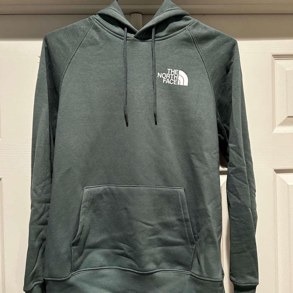 The North Face Women’s Evolution NSE Hoodie Size Medium Green